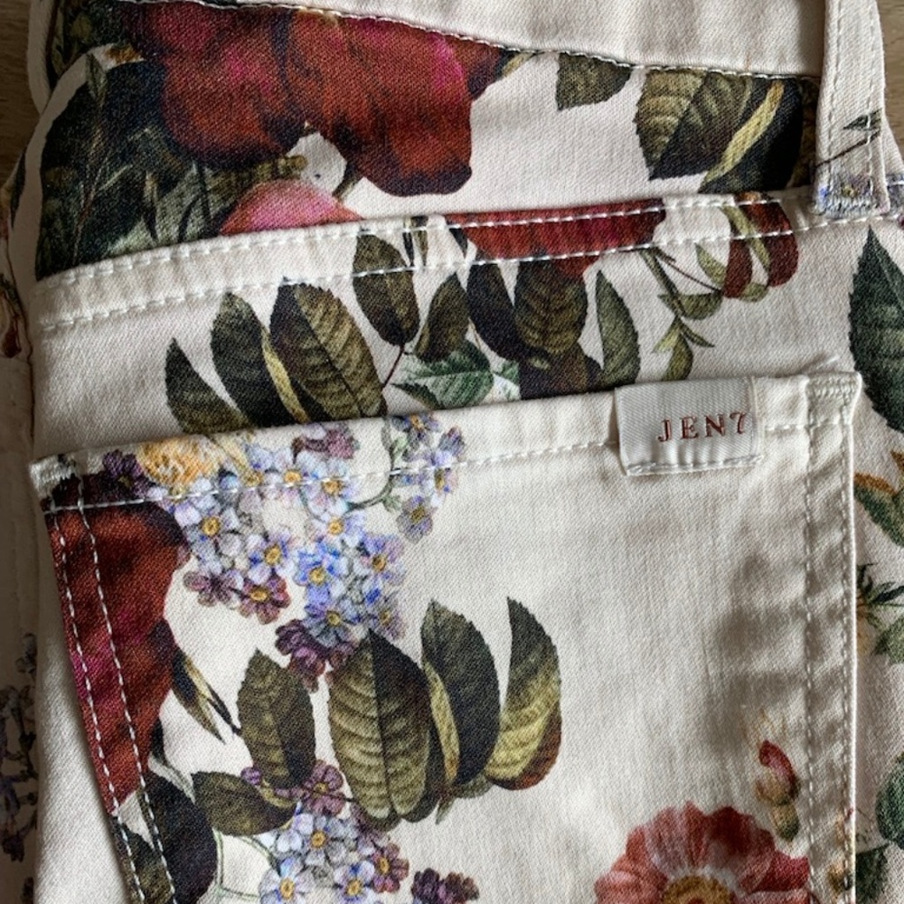 JEN7 - Floral Jeans